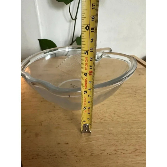 Home Beautiful Apple glass bowl - Picture 4 of 7